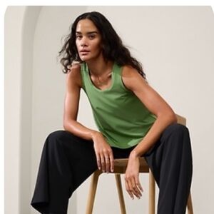 Athleta Tank, NWT, XL, Baja Green